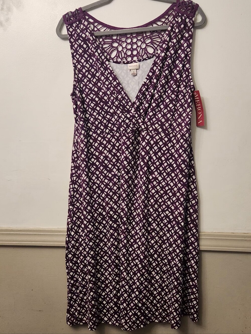 Merona Purple and White Sleeveless V-Neck Midi Dress Size XL